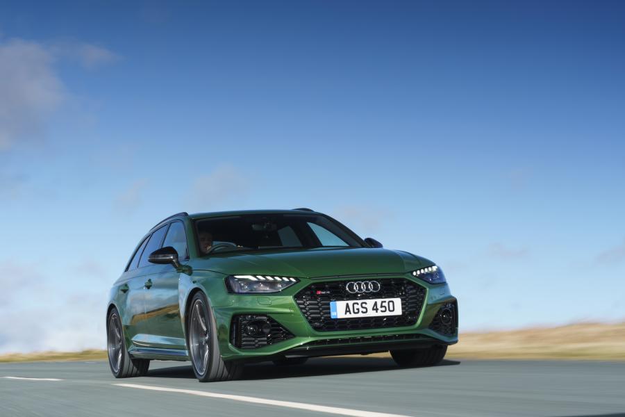  Audi RS4 Avant (B9) 2020 года  (UK) (фото 33 из 99)